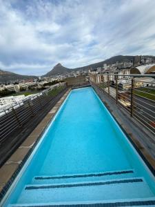 Luxury with Table Mountain View