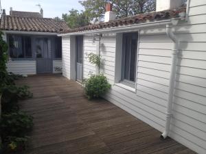 Maisons de vacances L-Heure Bleue : photos des chambres
