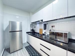 Modern Heaven palace with a view