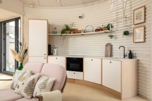 The Silos by Stamford Holiday Cottages