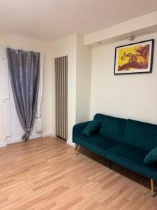 Appartements Dependance COLOMBES : Appartement Supérieur 2 Chambres 