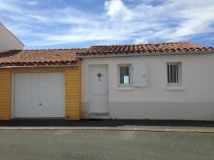 Maisons de vacances Maison cosy avec piscine partagee : Maison 1 Chambre