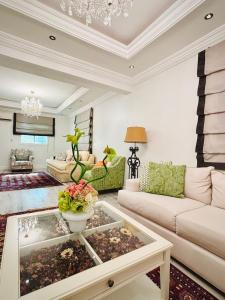 Luxury Arrwadah apartment - Jeddah