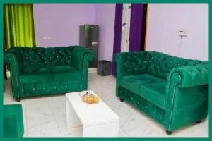 Bafoussam derrière Stade municipal Bamendzi - Bafang