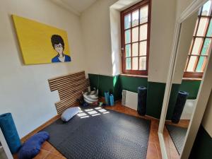 Maisons de vacances Very charming village house : photos des chambres
