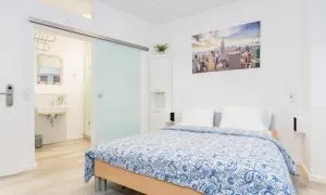 Private room #3 with Queen size, ground floor, AC, 2min to RAB - 兰施图尔
