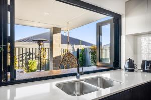 Amberton Beachs Little Paradise By Swan Bnb