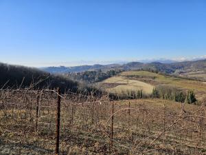 La casa rossa nel Monferrato a Moncucco Torinese