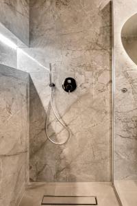 Phaedrus Living Ermou Kaliendia Suite
