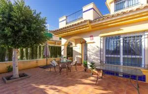 3 Bedroom Amazing Home In Orihuela Costa - Los Dolses