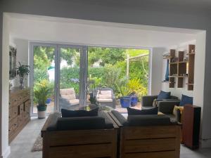 8 Sleeper, 4 Bedroom Home in Franschhoek