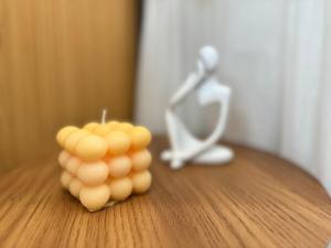 1230 Flor Suite Shore 3 Residences near SM MOA by PrimeStay