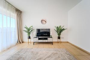 Brand new Rimal 2BD in front of The JBR Beach