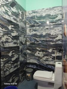 Kathoos Lakeview Homestay