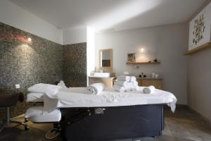 Hotels Le Clos Saint-Martin Hotel & Spa : photos des chambres