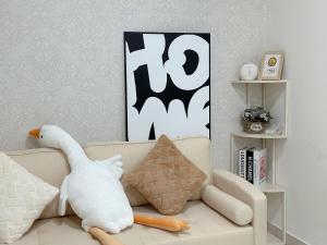 Almas suites Puteri Harbour Netflix Free snack