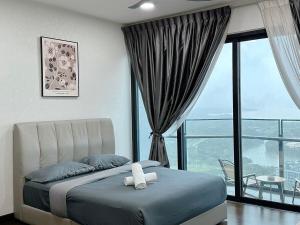 Almas suites Puteri Harbour Netflix Free snack