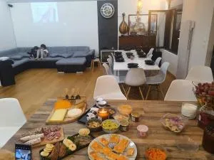 House,Parc expo villepinte,CDG,Disney - 德朗西