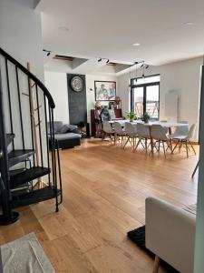 House,Parc expo villepinte,CDG,Disney