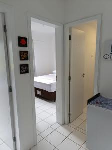 Apto 2 Qtos - Baln. Camb.