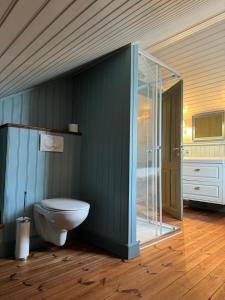 Melancholia apartment