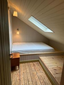 Melancholia apartment