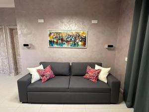 Sereno - Luxury Apartment with Hot Tub - Walk to St Julians and Paceville
