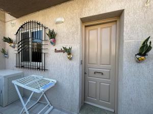 Sereno - Luxury Apartment with Hot Tub - Walk to St Julians and Paceville