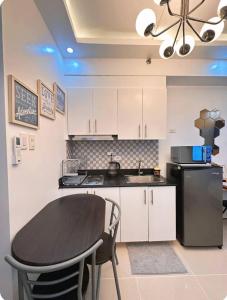 Condo Unit With Balcony in Manila