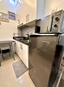 Condo Unit With Balcony in Manila