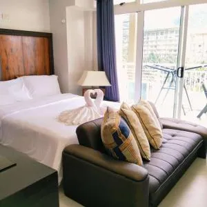 Pico de Loro Beach and Country Club - Cutad