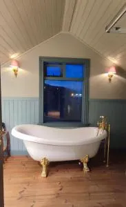 Melancholia apartment - Kaldrananes