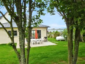 Maisons de vacances Maison charmante a Plougasnou + Vue mer : photos des chambres