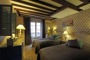 Appartement spacieux au cœur de Paris 75 m² avec vue sur la ville