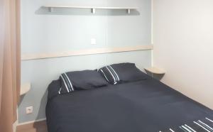 Bungalow with Shared Pool in Pataias + 30 m² + Pool.