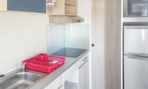 Bungalow with Shared Pool in Pataias + 30 m² + Pool.