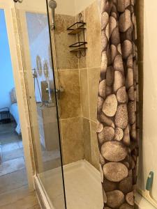 Appartements Studio La Source Claire : photos des chambres