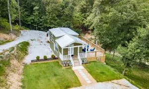 Lil cottage in the woods - Colcord