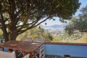 Idyllium Relais- Countryside Villa with Panoramic Pool and Sew Views near Cinque Terre