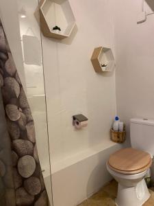 Appartements Studio La Source Claire : Appartement 1 Chambre