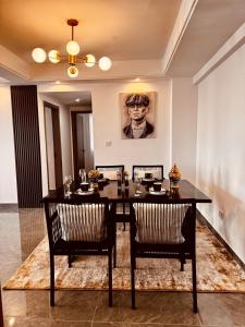 Furnished 2Br, Riverside drive with Gym Behind Riverside square Mall 2 minutes to Westlands