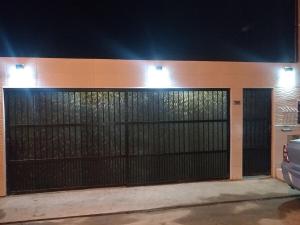 Casa Ampla em Bairro Sossegado