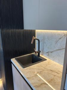 Front Row Beach Apartment