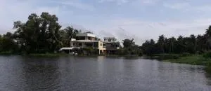 Dew Drop Dolphin City - Muttam