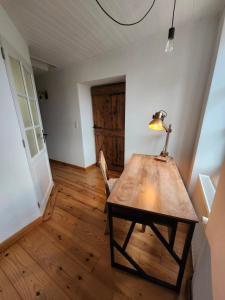 Maisons de vacances Ferme equerre 12 personnes avec piscine : photos des chambres