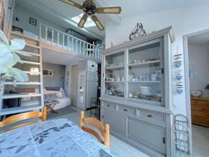Maisons de vacances Maison avec piscine clim parking : photos des chambres