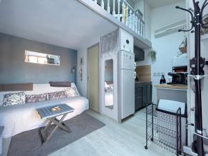Maisons de vacances Maison avec piscine clim parking : photos des chambres