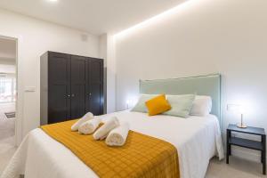 AG7 Loft Valencia Espaciosos estudios con terraza cercanos al metro Zona Ayora