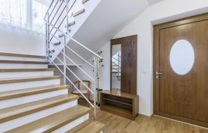 Beautiful Villa Ana with pool in Labin