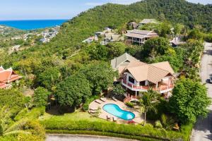 Viewpoint Residence 3 Bedroom Villa